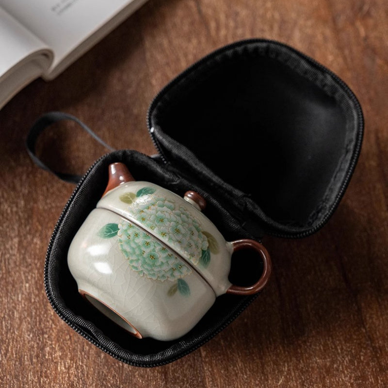 Ruyao Hydrangea Ceramic Teapot+ Teacup Set, Crackled Glaze Portable Tea Set, Suitable for Home Office Desktop Decoration and Use, Party Atmosphere Decorative Item, Holiday Gift for Friends